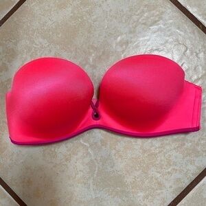 Victorias Secret Strapless Cupped Push-up Bra 32B